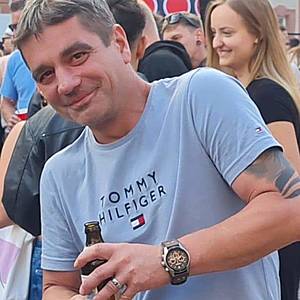 Muž 48 rokov Levice