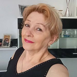 Žena 66 rokov Hlohovec