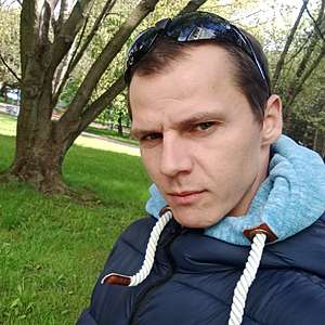 Muž 32 rokov Martin