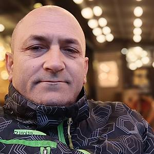 Muž 47 rokov Bratislava