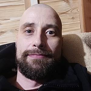 Muž 36 rokov Lučenec