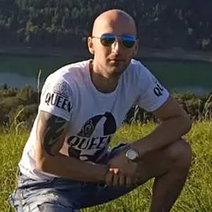 Muž 37 rokov Snina