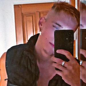 Muž 21 rokov Komárno