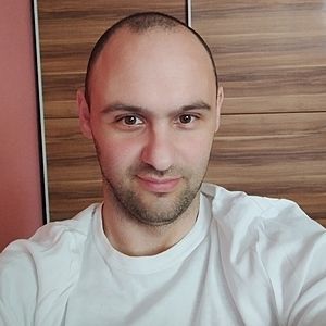 Muž 32 rokov Bardejov