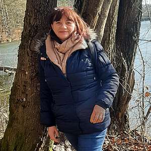 Žena 64 rokov Trenčín