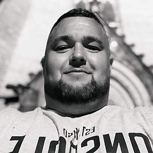 Muž 42 rokov Hurbanovo