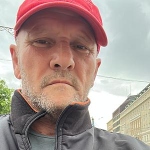 Muž 58 rokov Bratislava