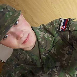 Muž 25 rokov Martin