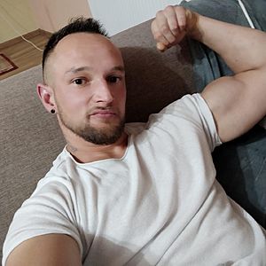 Muž 32 rokov Martin