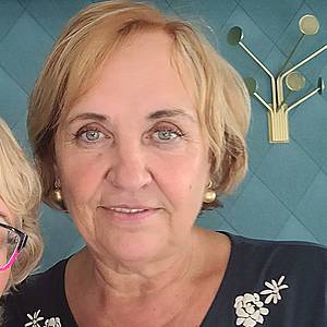 Žena 62 rokov Levice