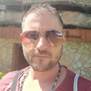 Muž 42 rokov Banská Bystrica