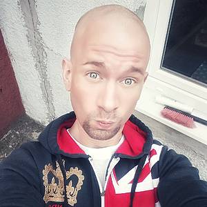 Muž 35 rokov Bratislava