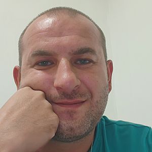Muž 33 rokov Leopoldov