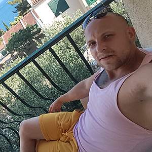 Muž 34 rokov Kežmarok