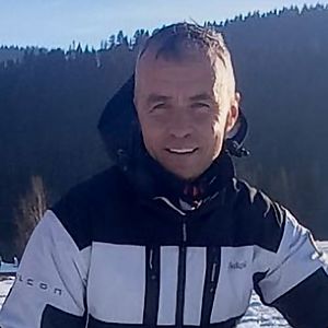 Muž 51 rokov Trenčín