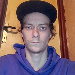 Muž 27 rokov 