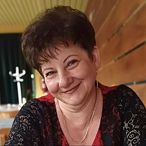 Žena 54 rokov Želiezovce