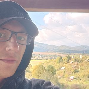 Muž 32 rokov Trenčín