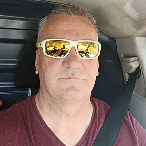 Muž 58 rokov Pezinok