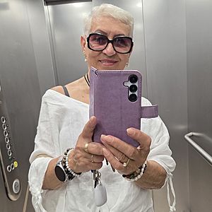 Žena 61 rokov Levice