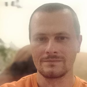 Muž 45 rokov Topoľčany