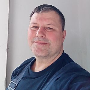 Muž 51 rokov Trenčín