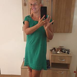 Žena 54 rokov Snina