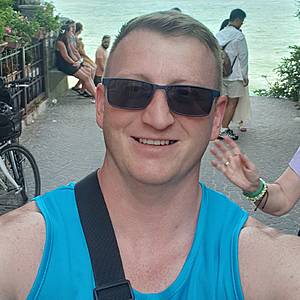 Muž 39 rokov Poprad