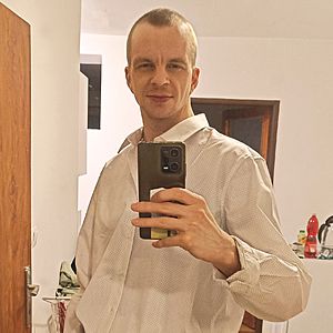 Muž 35 rokov Dubnica nad Váhom