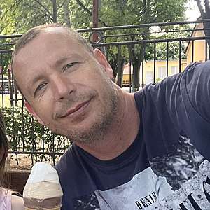 Muž 43 rokov Bratislava