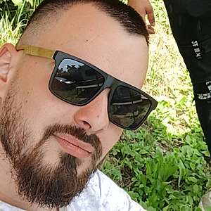 Muž 23 rokov Humenné