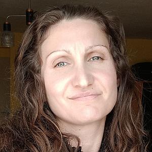 Žena 42 rokov Sabinov