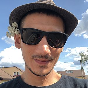 Muž 33 rokov Malacky