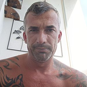 Muž 42 rokov Michalovce