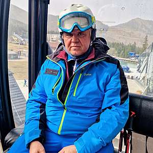 Muž 57 rokov Pezinok