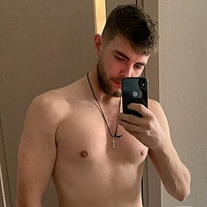 Muž 25 rokov Bratislava