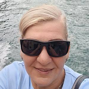 Žena 49 rokov Zlaté Moravce