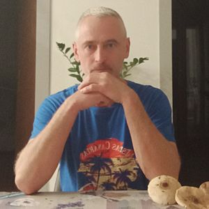 Muž 48 rokov Šurany