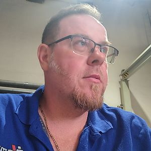 Muž 43 rokov Piešťany