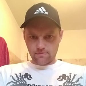 Muž 39 rokov Trenčín