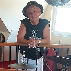 Žena 65 rokov Sládkovičovo