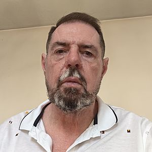 Muž 56 rokov Hlohovec