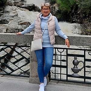 Žena 61 rokov Zvolen