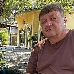 Muž 54 rokov Senica