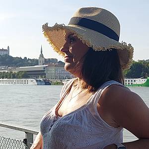 Žena 48 rokov Bratislava