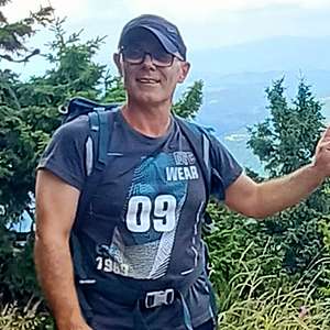 Muž 49 rokov Trenčín
