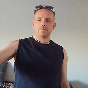 Muž 45 rokov Šaľa