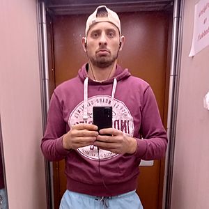 Muž 33 rokov Malacky