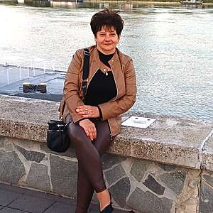 Žena 55 rokov Želiezovce