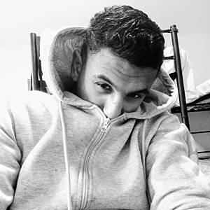 Muž 25 rokov Bratislava